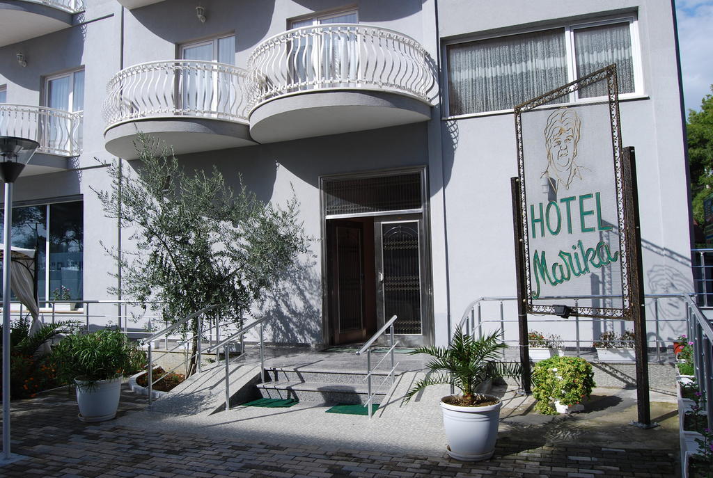Hotel Marika Golem  Esterno foto